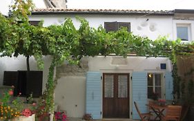 Holiday Home Trostova Kuca